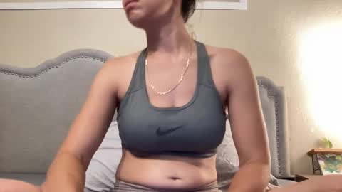 Olivia online show from September 18, 1:51 am