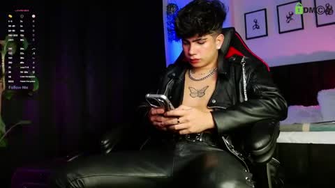 Lyle Bennett Freelance Model online show from March 15, 12:00 pm