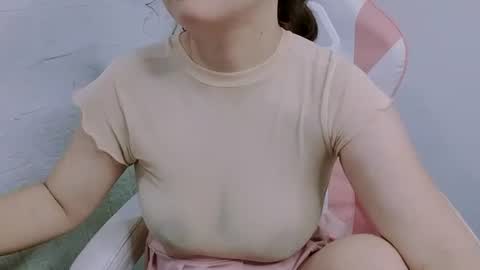 lylikixi online show from July 8, 1:21 am