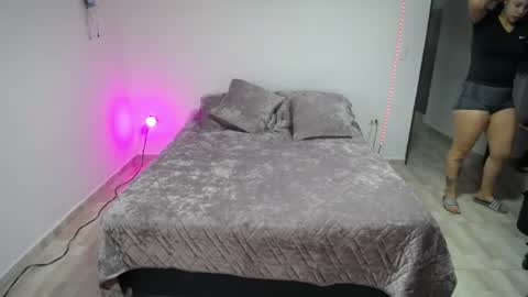 Luciana online show from June 19, 1:04 pm