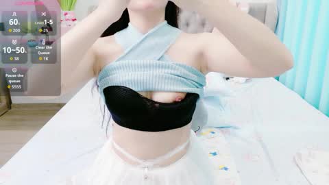 lyly_baby22 online show from April 6, 3:48 am