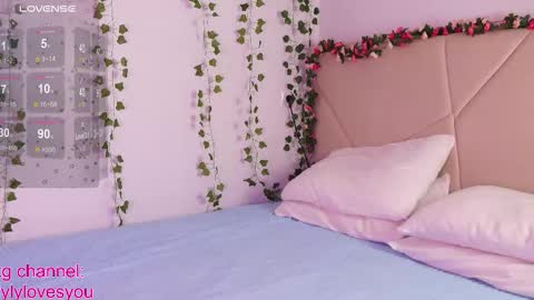 Lyly   online show from September 16, 5:41 am