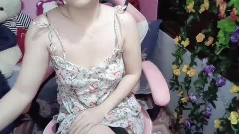 Snapshot of lyly_sweet97 chatting on January 14, 1:06 pm lyly_sweet97 online show from January 14, 1:06 pm