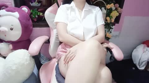 Snapshot of lyly_sweet97 chatting on March 1, 12:50 am lyly_sweet97 online show from March 1, 12:50 am