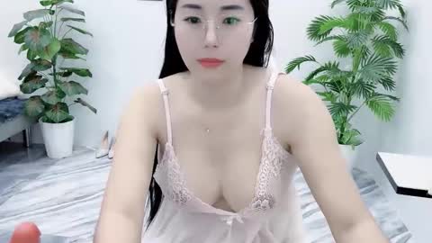 Snapshot of lyly_sweet97 chatting on September 25, 11:41 pm lyly_sweet97 online show from September 25, 11:41 pm