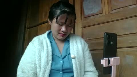 Snapshot of lylymai chatting on October 16, 8:26 am lylymai online show from October 16, 8:26 am