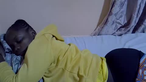 lyn_anna online show from October 3, 4:20 am