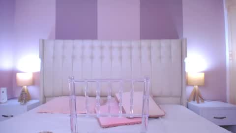 Lyn online show from February 15, 4:14 am