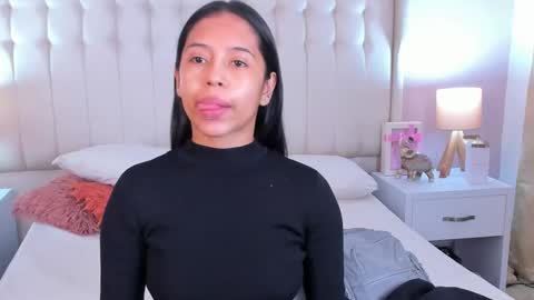 Lyn online show from January 12, 11:15 am