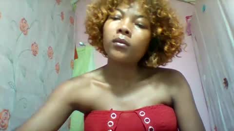 lyndah19 online show from February 19, 9:22 pm