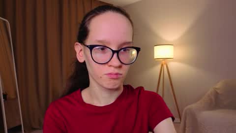 Sara online show from January 17, 4:11 pm