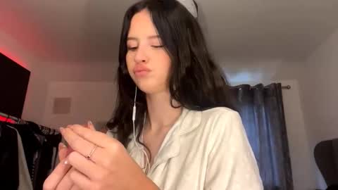 Snapshot of lynnetteclaycamp chatting on January 15, 12:21 pm Kay online show from January 15, 12:21 pm