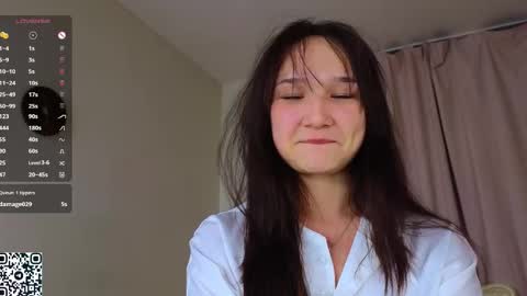 Lola online show from February 20, 11:54 pm