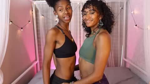 Lynx and Sun  online show from November 7, 8:20 pm