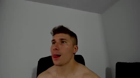 Lyonel online show from November 28, 10:12 pm