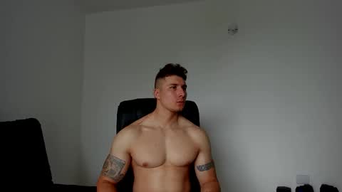 Lyonel online show from February 17, 4:02 pm