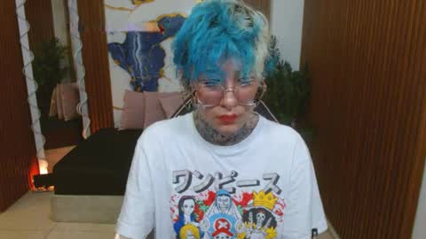 lyra_tay online show from April 14, 8:37 pm