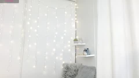 Lyra Rose online show from February 12, 9:54 pm