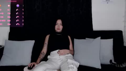 lyshana online show from March 4, 11:19 am