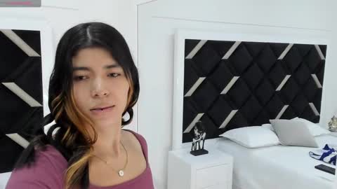 Lyxi online show from September 26, 11:36 am