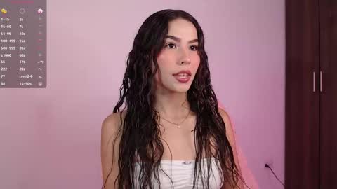 lzzyink online show from December 21, 9:33 pm