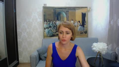 Snapshot of m00n_bloom chatting on July 30, 8:13 am Ask me online show from July 30, 8:13 am