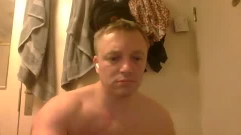 Snapshot of m15kala chatting on November 2, 5:54 am m15kala online show from November 2, 5:54 am