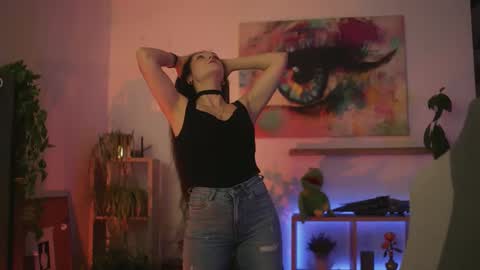 Snapshot of m1agarand chatting on May 1, 8:35 pm M1A Dddy online show from May 1, 8:35 pm