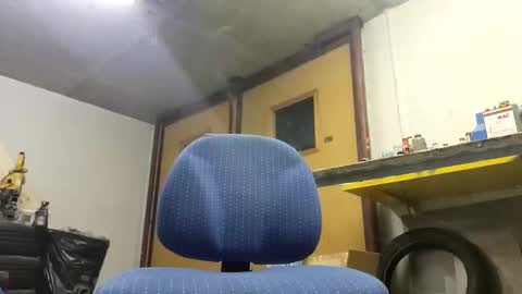 Fucklover online show from February 6, 8:45 pm