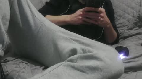 Snapshot of m4dh4tter24 chatting on January 30, 11:02 pm m4dh4tter24 online show from January 30, 11:02 pm