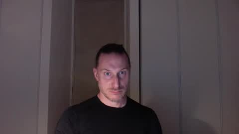 m4rduk online show from November 10, 5:45 pm