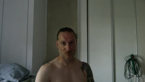Snapshot of m4rduk81 chatting on June 24, 4:50 pm m4rduk online show from June 24, 4:50 pm