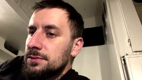 m_stephen online show from November 24, 2:22 am