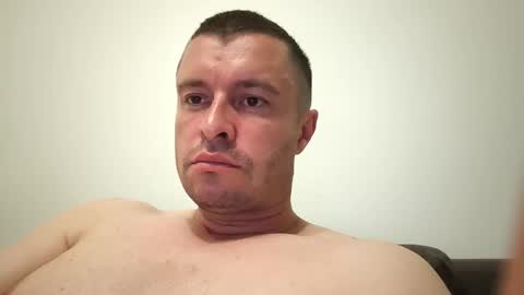 Snapshot of ma747047 chatting on May 24, 8:47 pm ma747047 online show from May 24, 8:47 pm