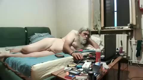 maax1970 online show from September 22, 5:31 am