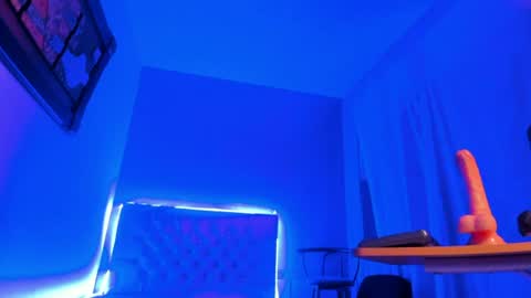 mabbelnova online show from June 15, 10:45 pm