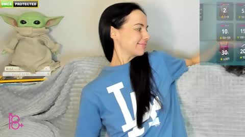 Snapshot of mabuhay_girl chatting on December 22, 10:47 pm You let people into your sea and they kill your fish online show from December 22, 10:47 pm