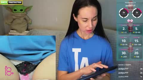 Snapshot of mabuhay_girl chatting on January 12, 2:24 am You let people into your sea and they kill your fish online show from January 12, 2:24 am