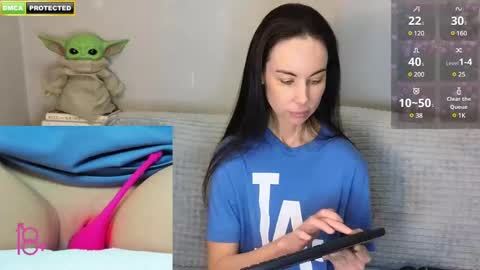 Snapshot of mabuhay_girl chatting on February 10, 3:57 am You let people into your sea and they kill your fish online show from February 10, 3:57 am