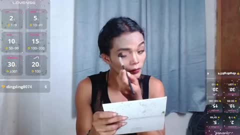 Snapshot of mabuhay_lola chatting on June 5, 6:52 am Divina online show from June 5, 6:52 am