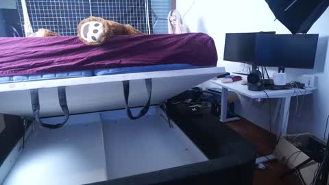 Mac Troy online show from January 31, 9:57 pm