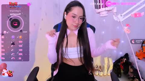 MacarenaIndependent model  online show from November 29, 4:10 pm