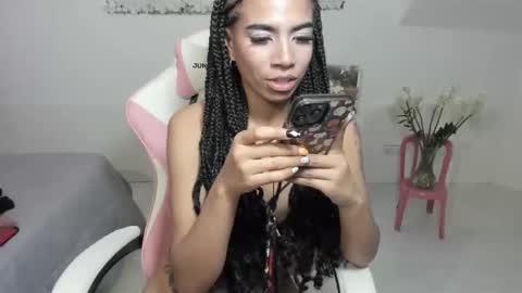 Mac Delice online show from February 22, 9:01 am