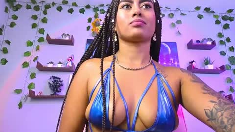 Macey Elliot Modelo Independiente online show from December 10, 2:06 pm