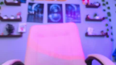 Macey Elliot Modelo Independiente online show from December 13, 7:32 pm