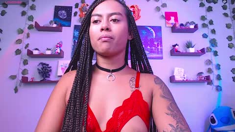 Macey Elliot Modelo Independiente online show from December 17, 5:58 pm