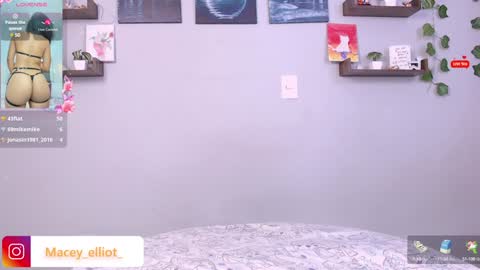 Macey Elliot Modelo Independiente online show from January 17, 8:11 pm