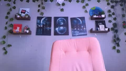 Snapshot of macey_hairy chatting on November 25, 2:39 pm Macey Elliot Modelo Independiente online show from November 25, 2:39 pm