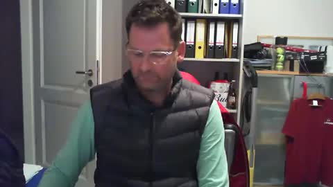 macfly67 online show from January 21, 9:15 pm