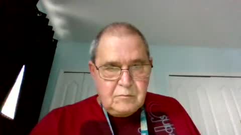 Snapshot of machet1 chatting on August 7, 9:17 pm machet1 online show from August 7, 9:17 pm